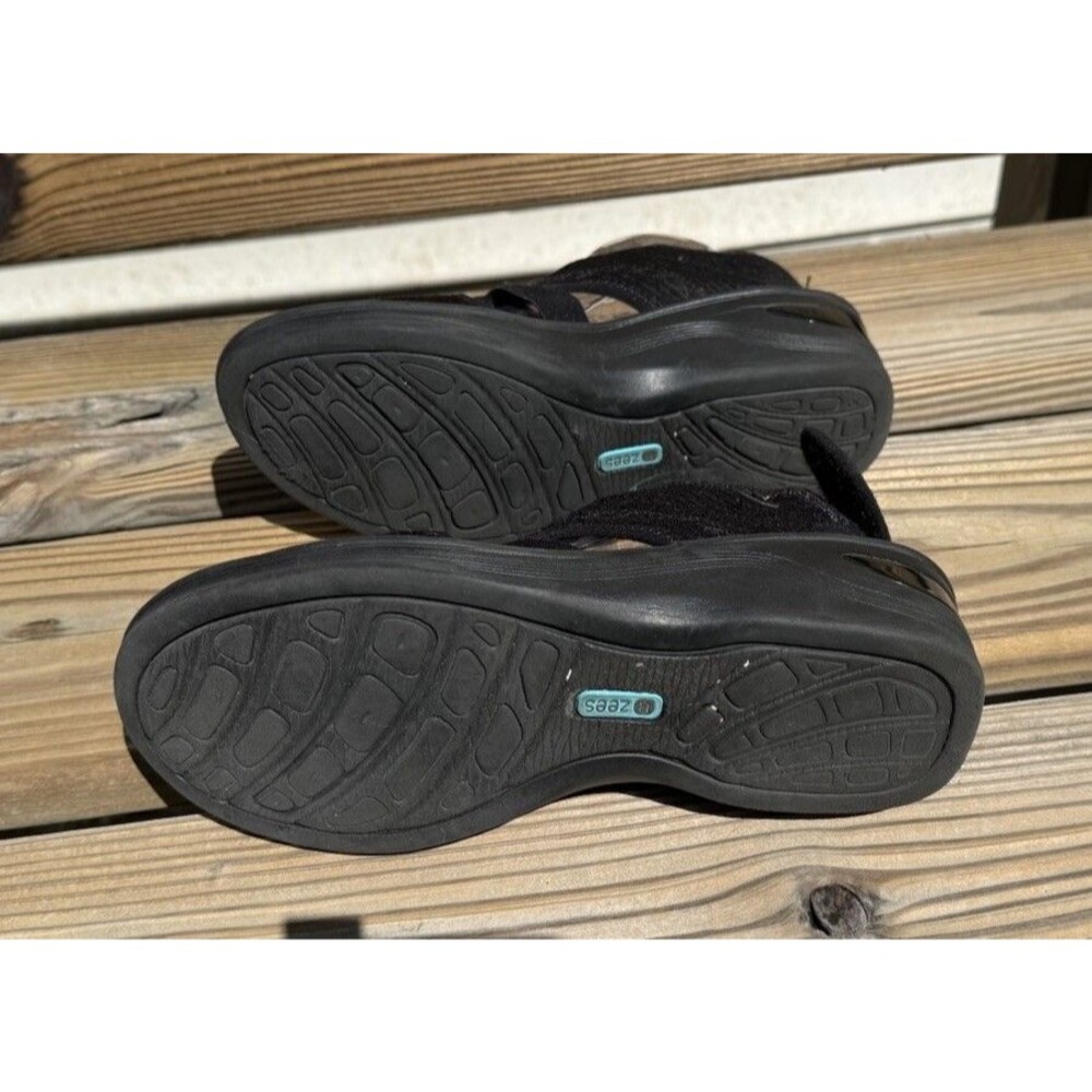 BZees Sandals Womens 9 Dream Wedge  Heels Strappy Black Fabric Hook And Loop - Picture 6 of 9